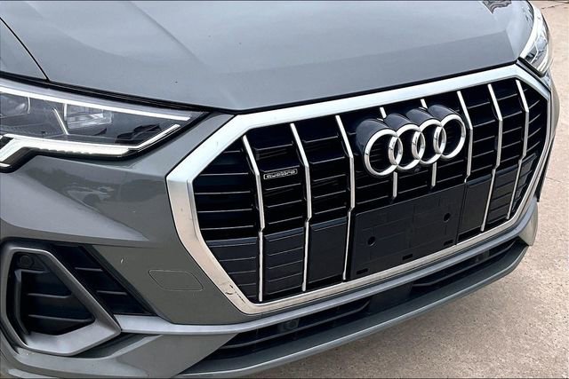 Used 2023 Audi Q3 2.0T Premium Plus w/ Premium Plus Package AWD/4WD image 30