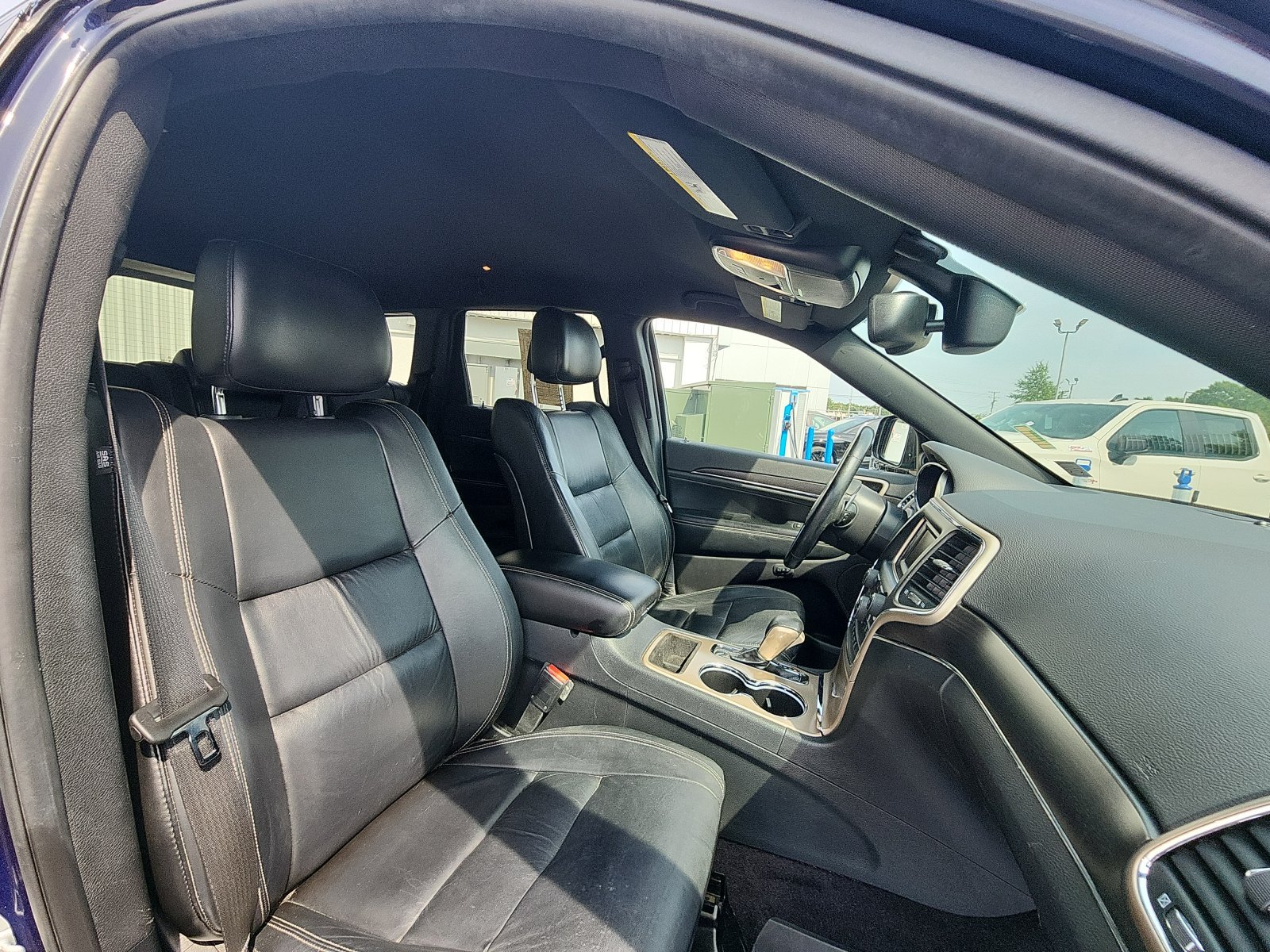 Used 2016 Jeep Grand Cherokee Limited RWD image 23