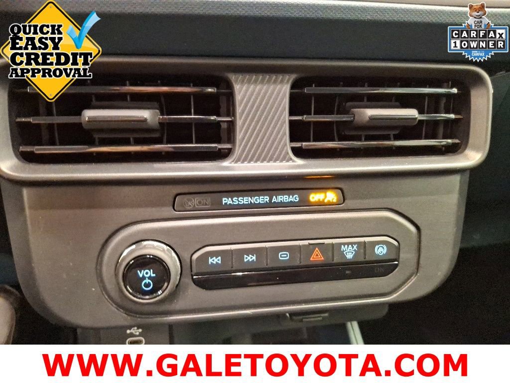 Used 2025 Ford Maverick XL w/ Equipment Group 102A AWD/4WD image 25