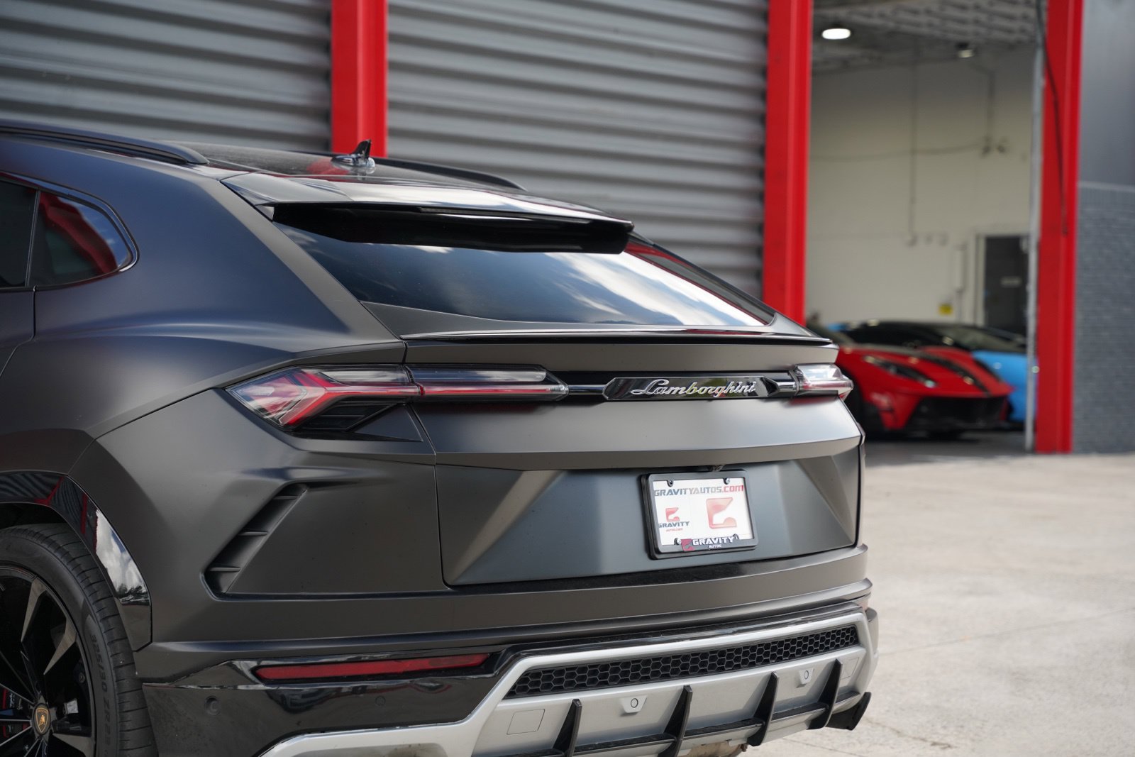 Used 2019 Lamborghini Urus AWD/4WD image 13