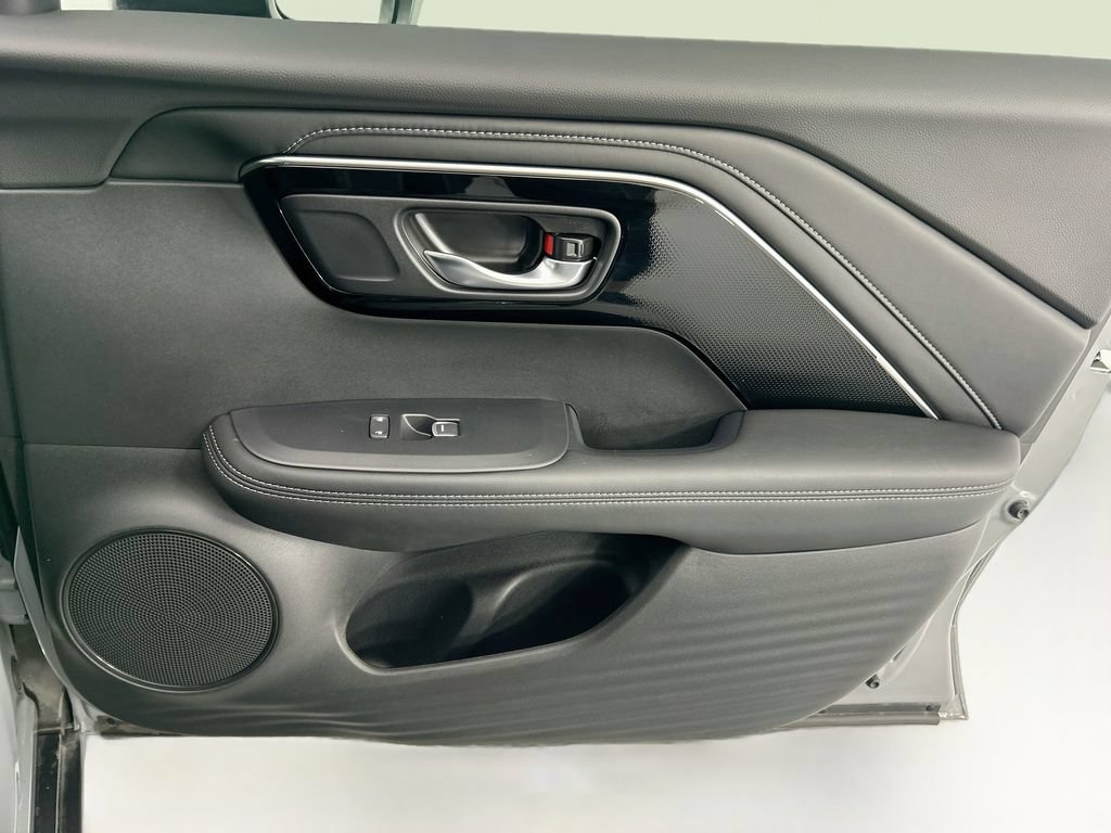 Used 2025 Acura ADX AWD image 23
