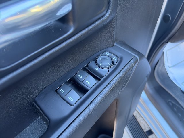 Used 2019 Chevrolet Silverado 1500 Custom Trail Boss w/ Custom Convenience Package AWD/4WD image 19