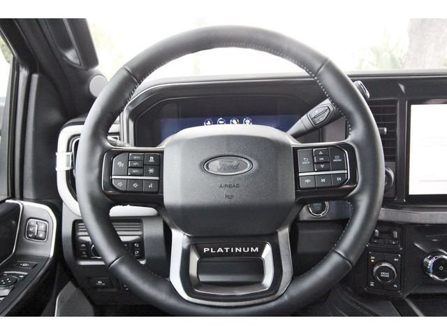 New 2026 Ford F250 Platinum w/ FX4 Off-Road Package AWD/4WD image 11