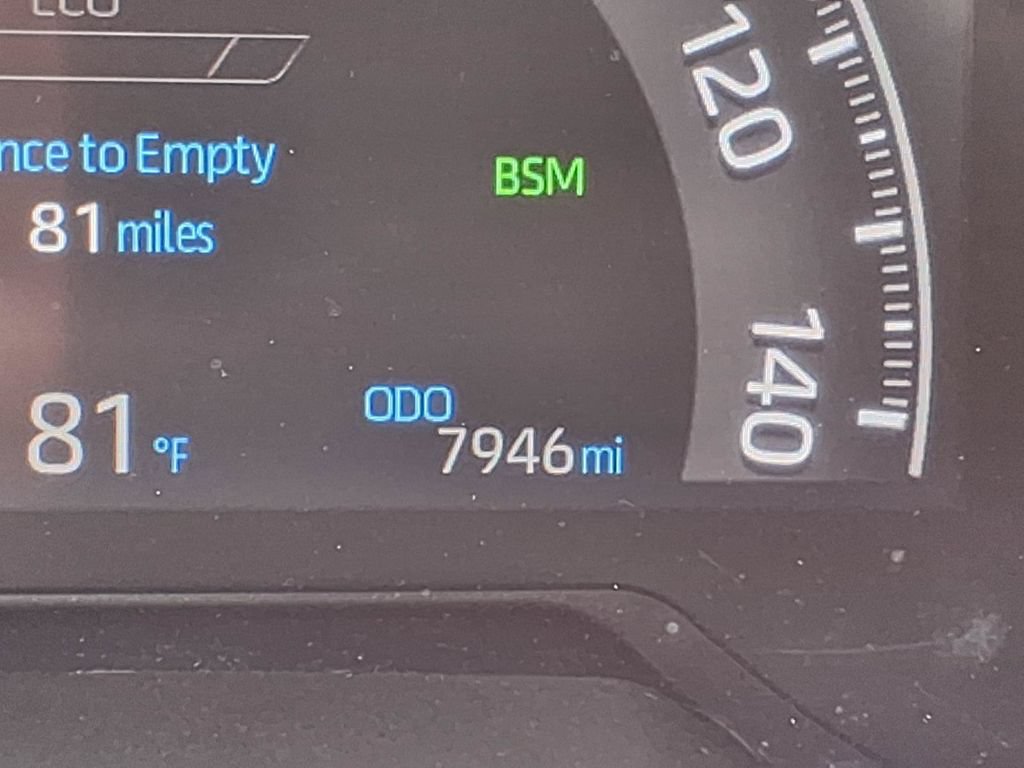 Used 2024 Toyota RAV4 XLE Premium w/ Weather Package FWD image 38