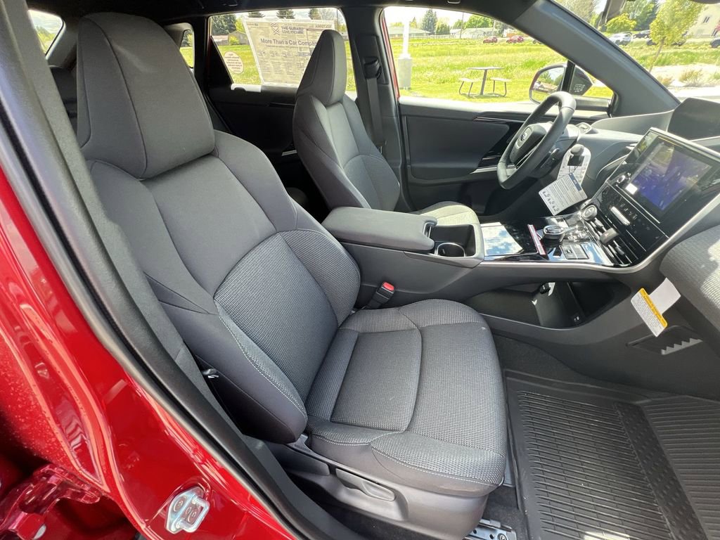 Certified 2024 Subaru Solterra Premium w/ Premium Package image 27