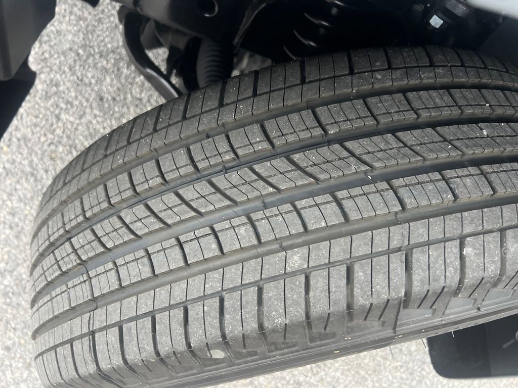 New 2026 Nissan Frontier SV w/ SV Convenience Package image 27