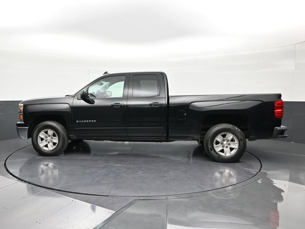 Used 2015 Chevrolet Silverado 1500 LT w/ Trailering Package image 2