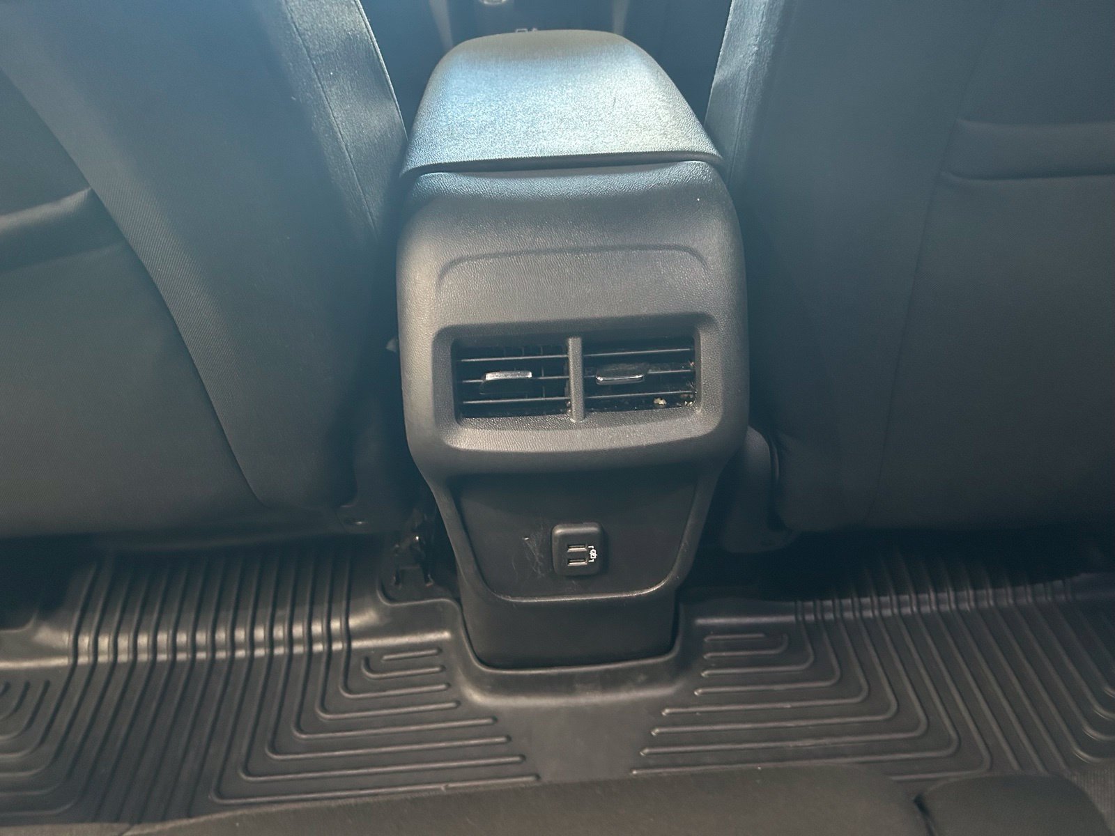 Used 2020 Chevrolet Equinox LT AWD/4WD image 26