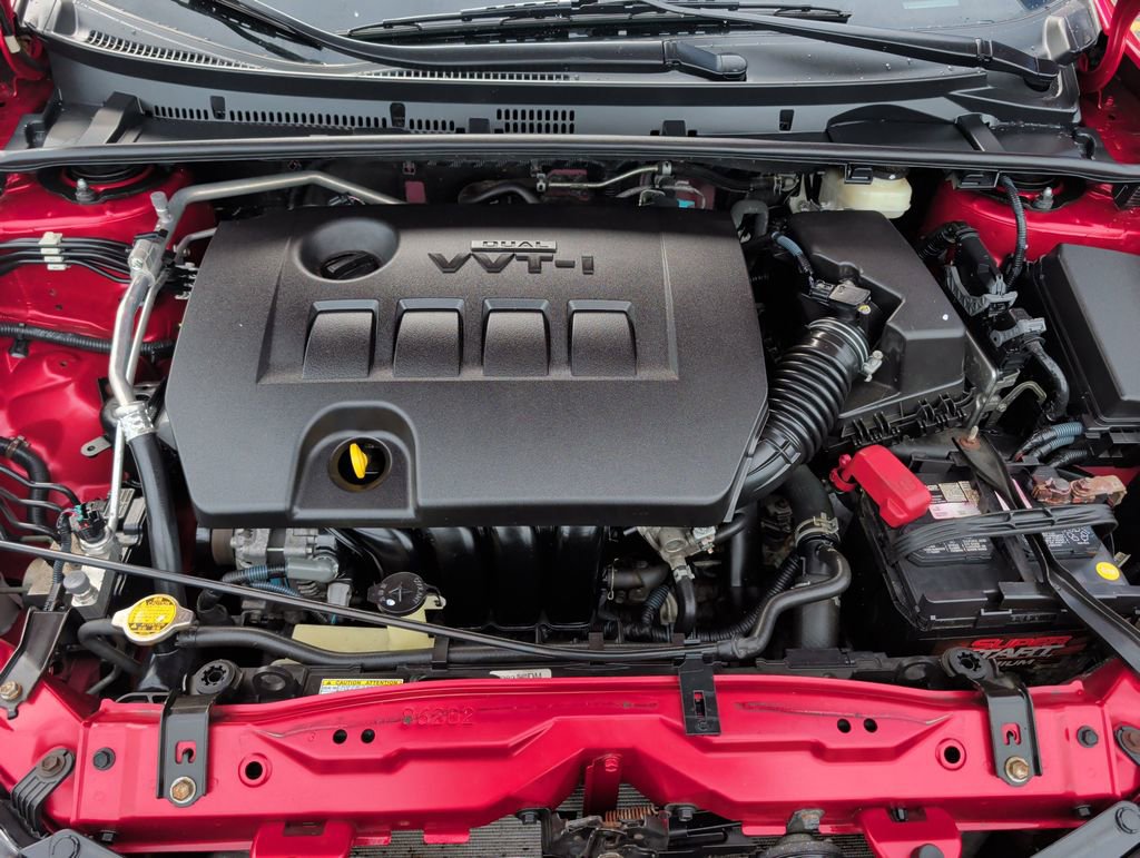 Used 2017 Toyota Corolla SE image 22