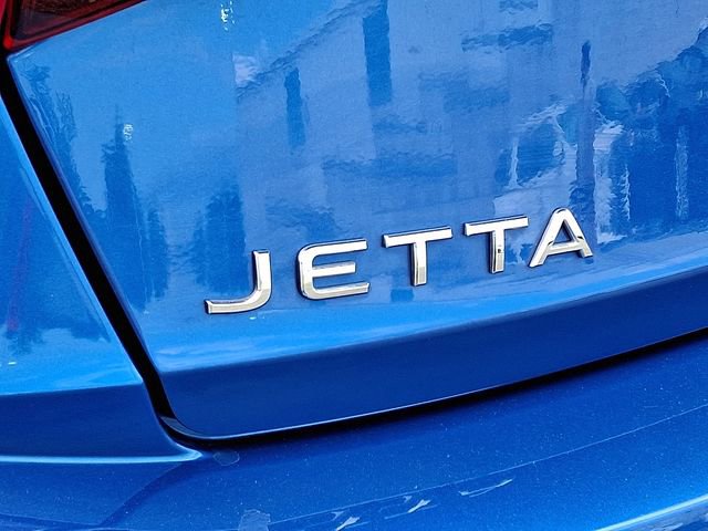 Used 2023 Volkswagen Jetta SE FWD image 32