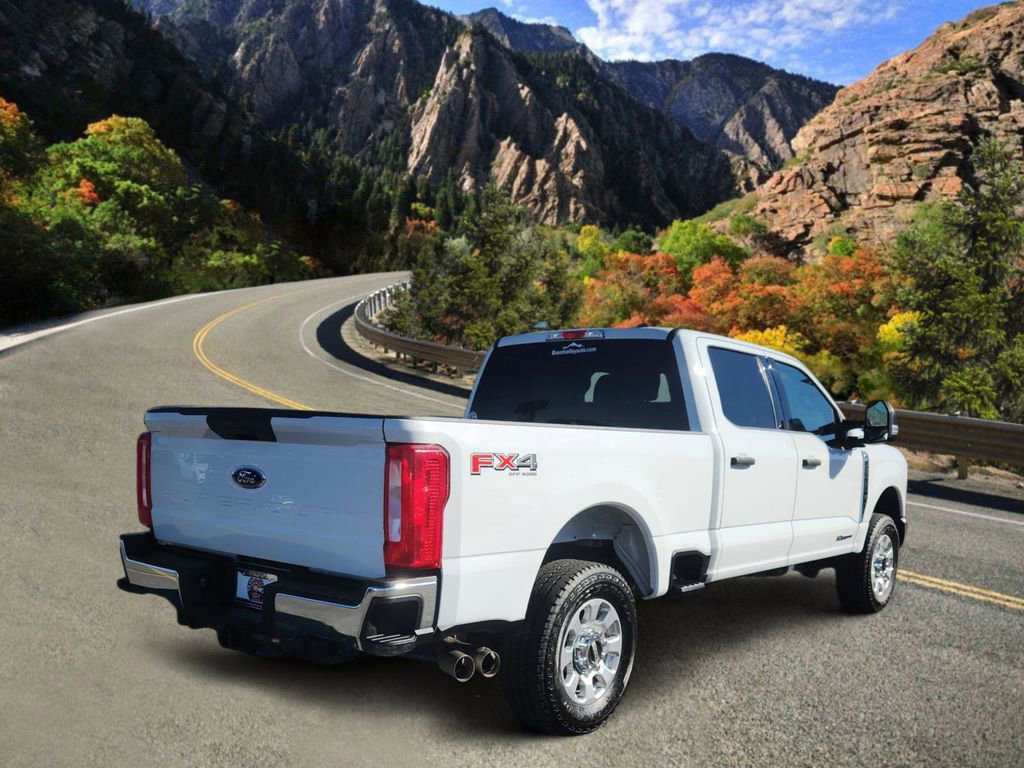Used 2024 Ford F250 XLT w/ FX4 Off-Road Package image 3