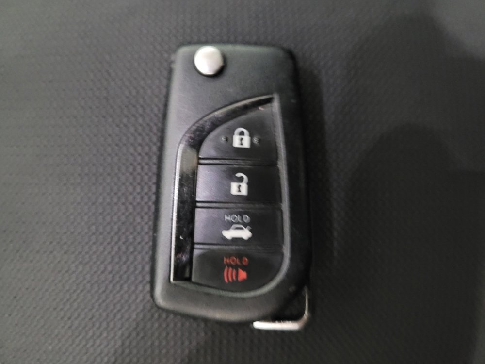 Used 2024 Toyota Corolla LE FWD image 32
