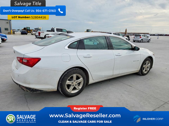 Used 2022 Chevrolet Malibu LS w/ Driver Confidence Package II FWD image 4