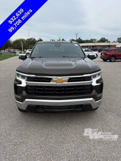 Used 2023 Chevrolet Silverado 1500 LT AWD/4WD image 12