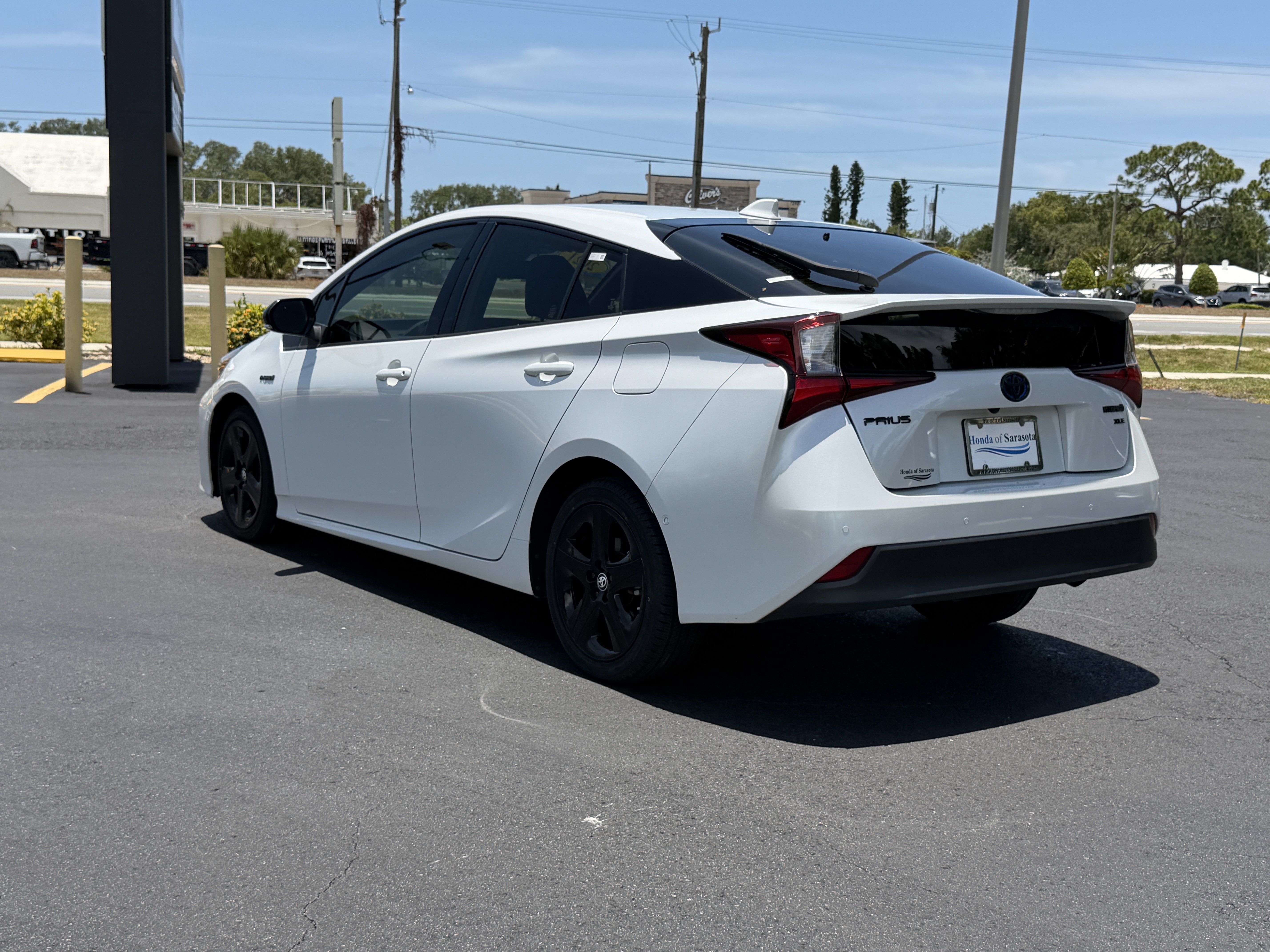 Used 2021 Toyota Prius FWD image 7