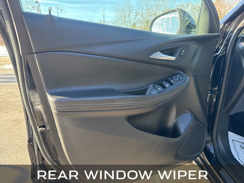 Used 2020 Buick Encore GX Preferred AWD/4WD image 19