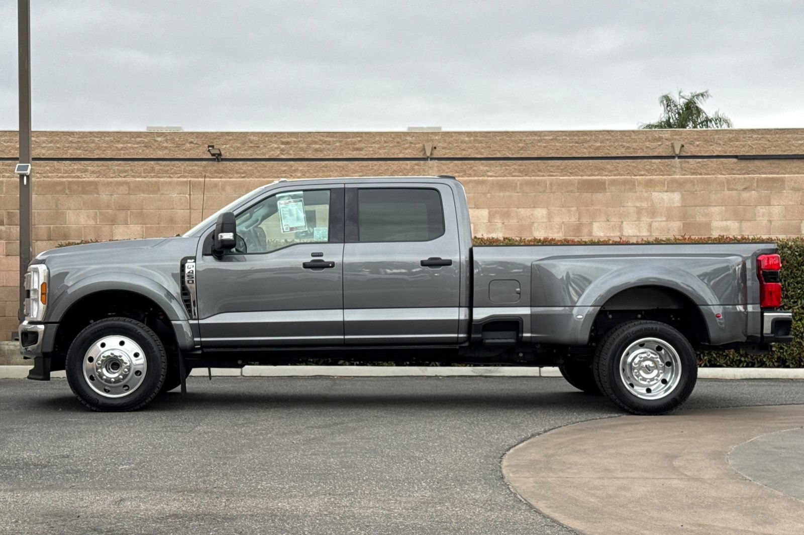Used 2025 Ford F450 XLT w/ 360-Degree Camera Package AWD/4WD image 7