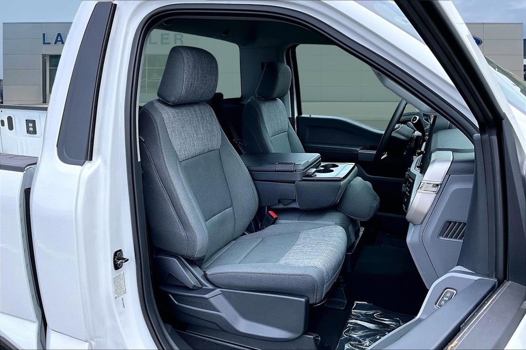 New 2025 Ford F350 XLT w/ 360-Degree Camera Package image 10