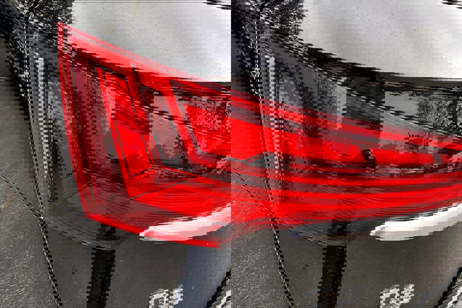 Used 2021 Audi Q5 Premium w/ Convenience Package image 29