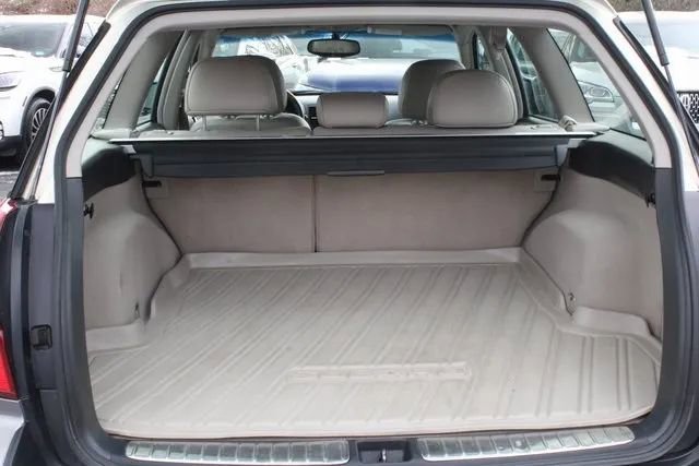 Used 2005 Subaru Outback 3.0R L.L. Bean image 18
