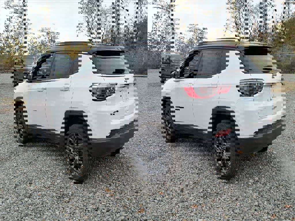 New 2026 Jeep Compass Limited image 3