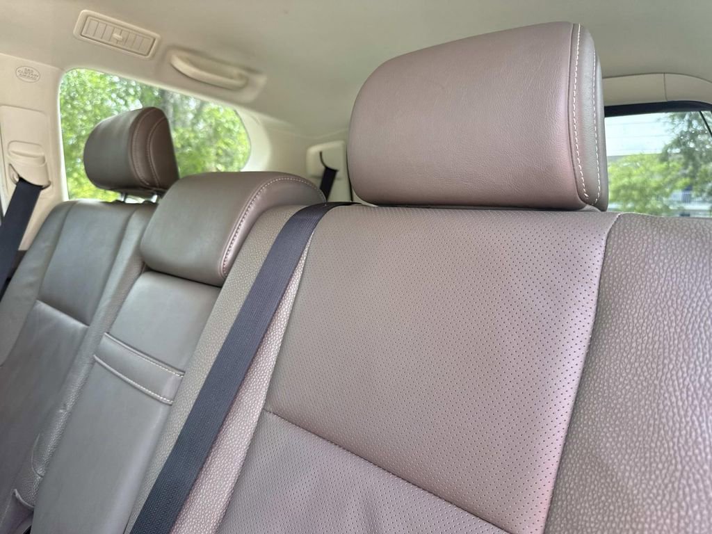 Used 2015 Lexus GX 460 w/ Premium Package image 16