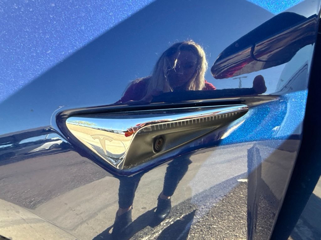 Used 2018 Tesla Model 3 Long Range AWD/4WD image 10