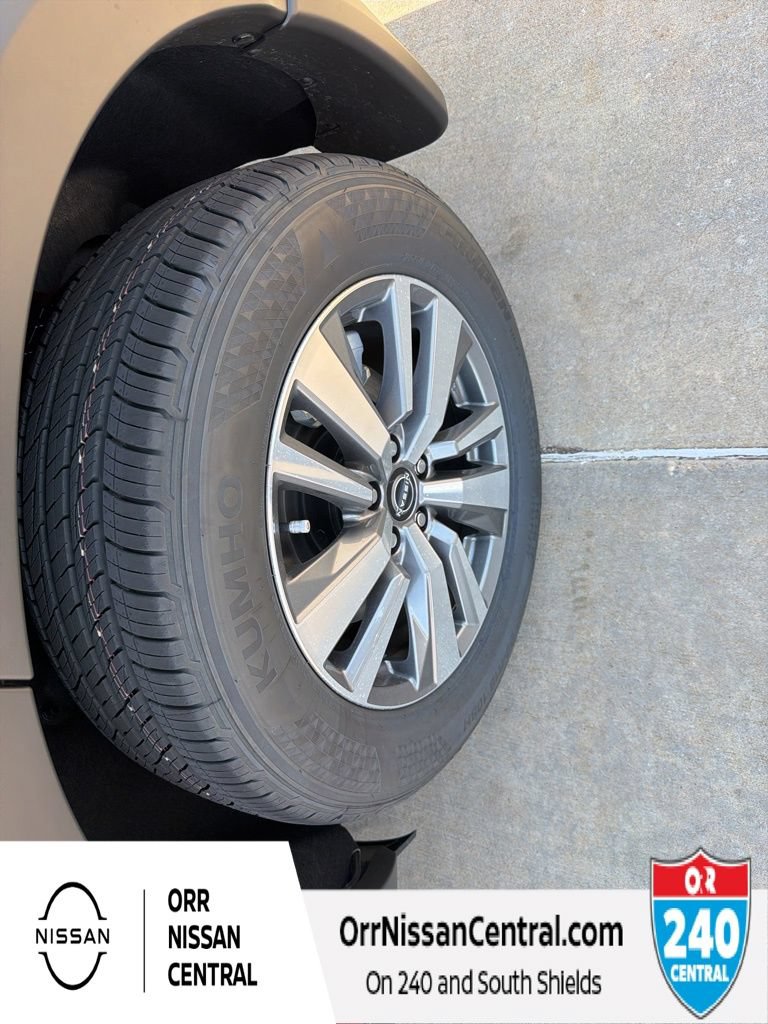 New 2026 Nissan Pathfinder SL FWD image 9