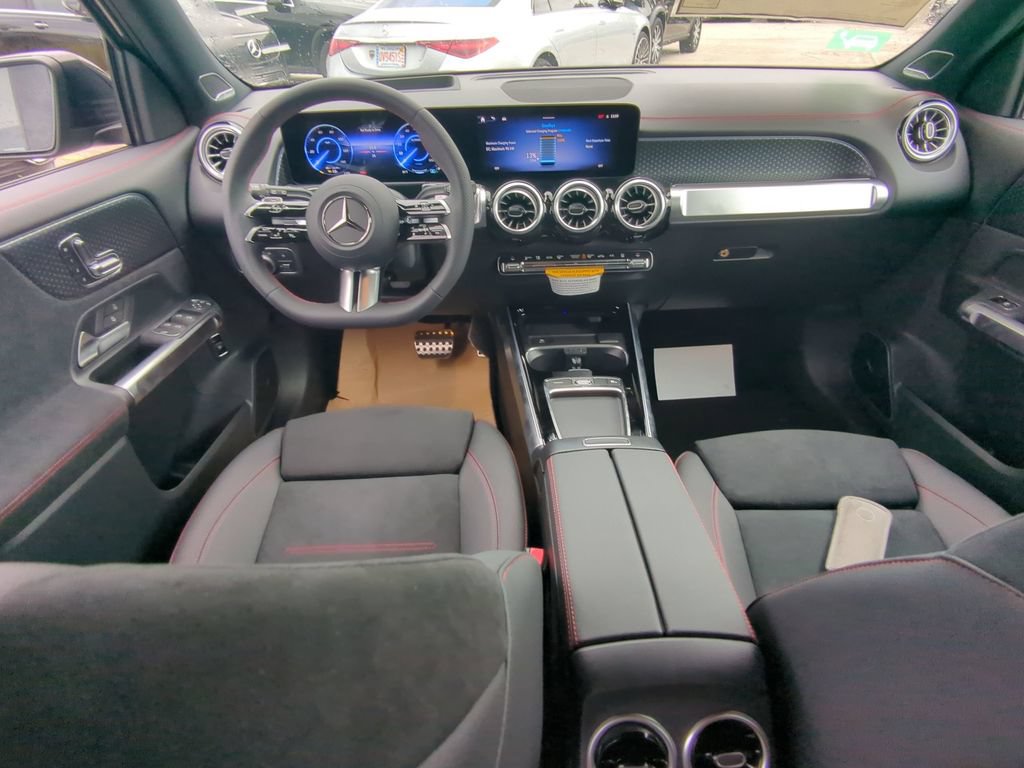 Certified 2024 Mercedes-Benz EQB 300 4MATIC image 2