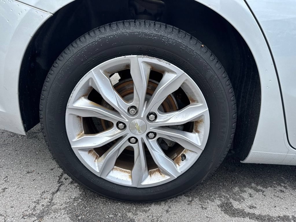 Used 2019 Chevrolet Malibu LT FWD image 28