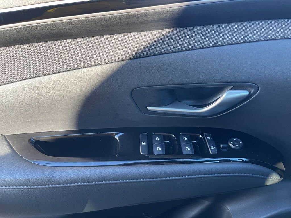 Used 2024 Hyundai Santa Cruz Limited image 19