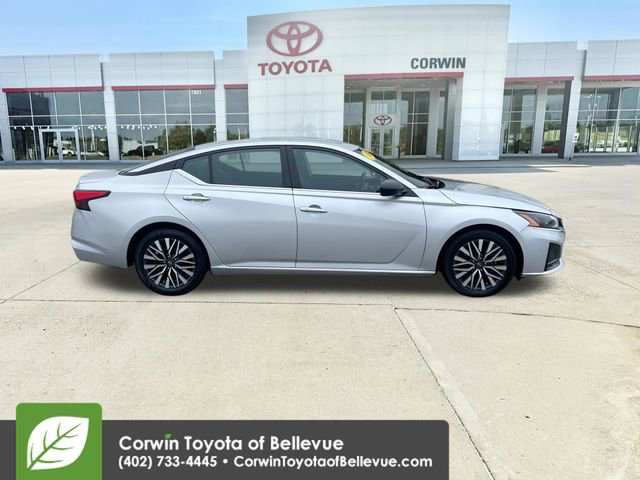 Used 2024 Nissan Altima 2.5 SV image 6