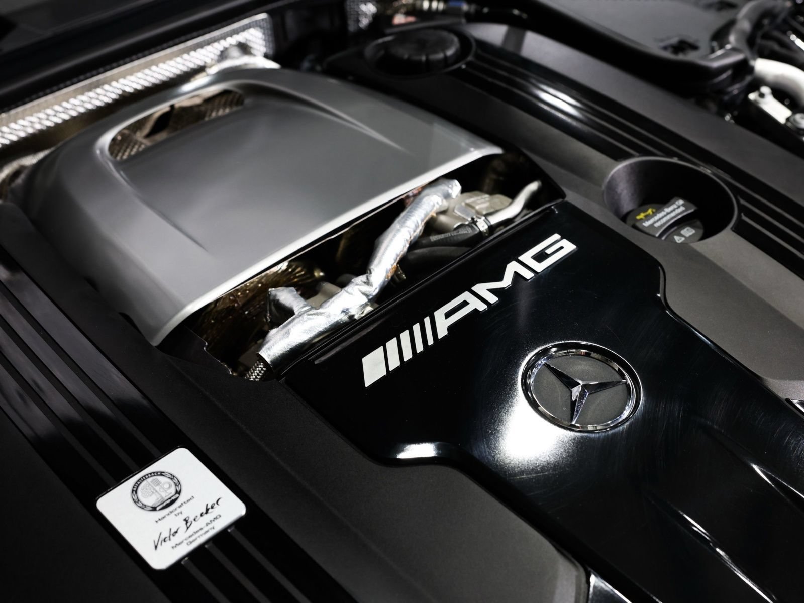 Used 2023 Mercedes-Benz SL 63 AMG 4MATIC image 33