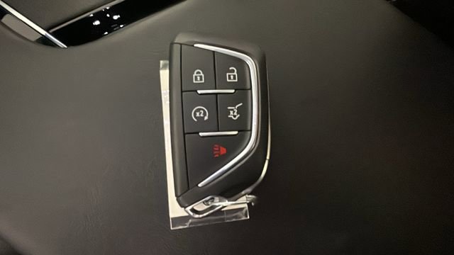 Used 2024 Cadillac Lyriq Sport AWD/4WD image 22