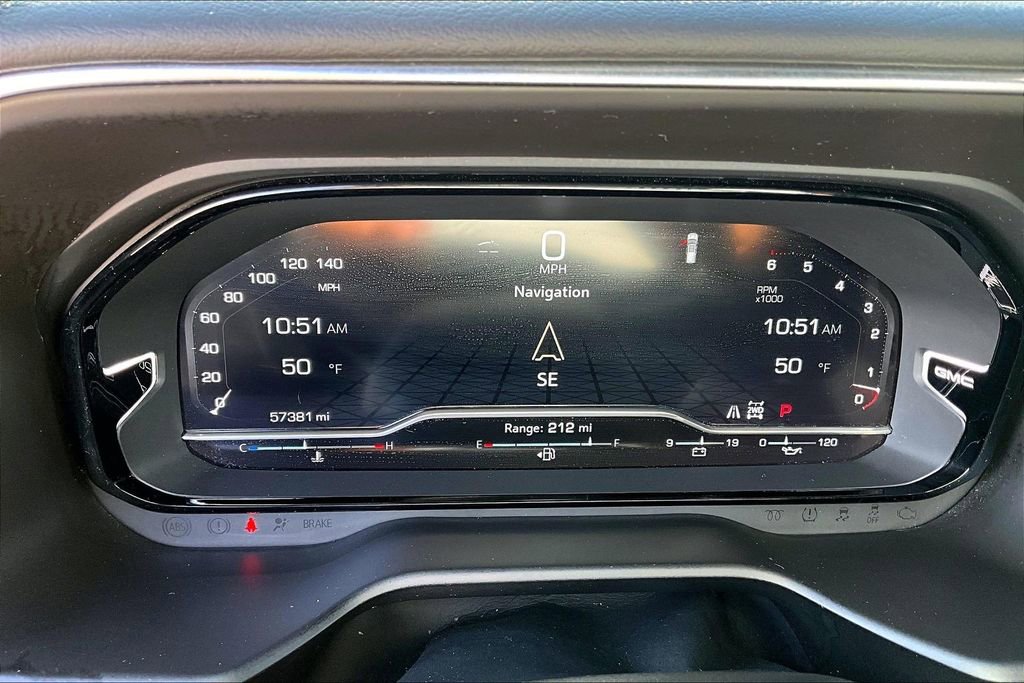 Used 2024 GMC Yukon Denali image 29