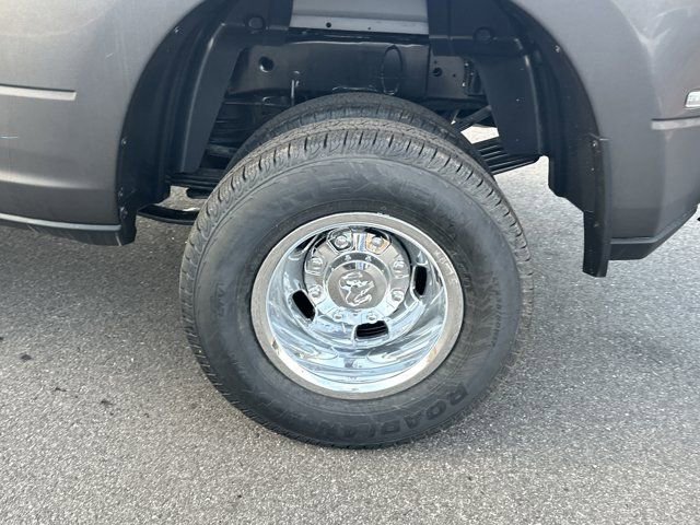 New 2026 RAM 3500 Tradesman image 21
