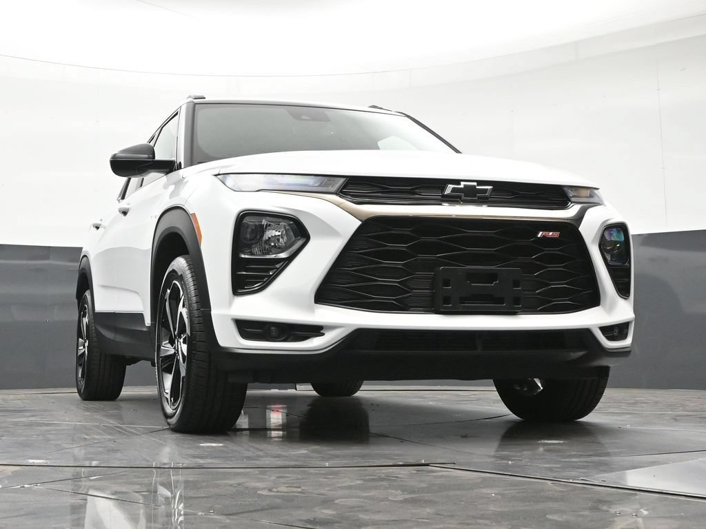 Certified 2023 Chevrolet TrailBlazer RS w/ Convenience Package AWD/4WD image 30