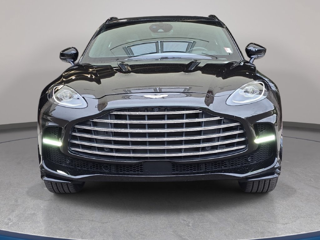 Used 2023 Aston Martin DBX 707 AWD/4WD image 3