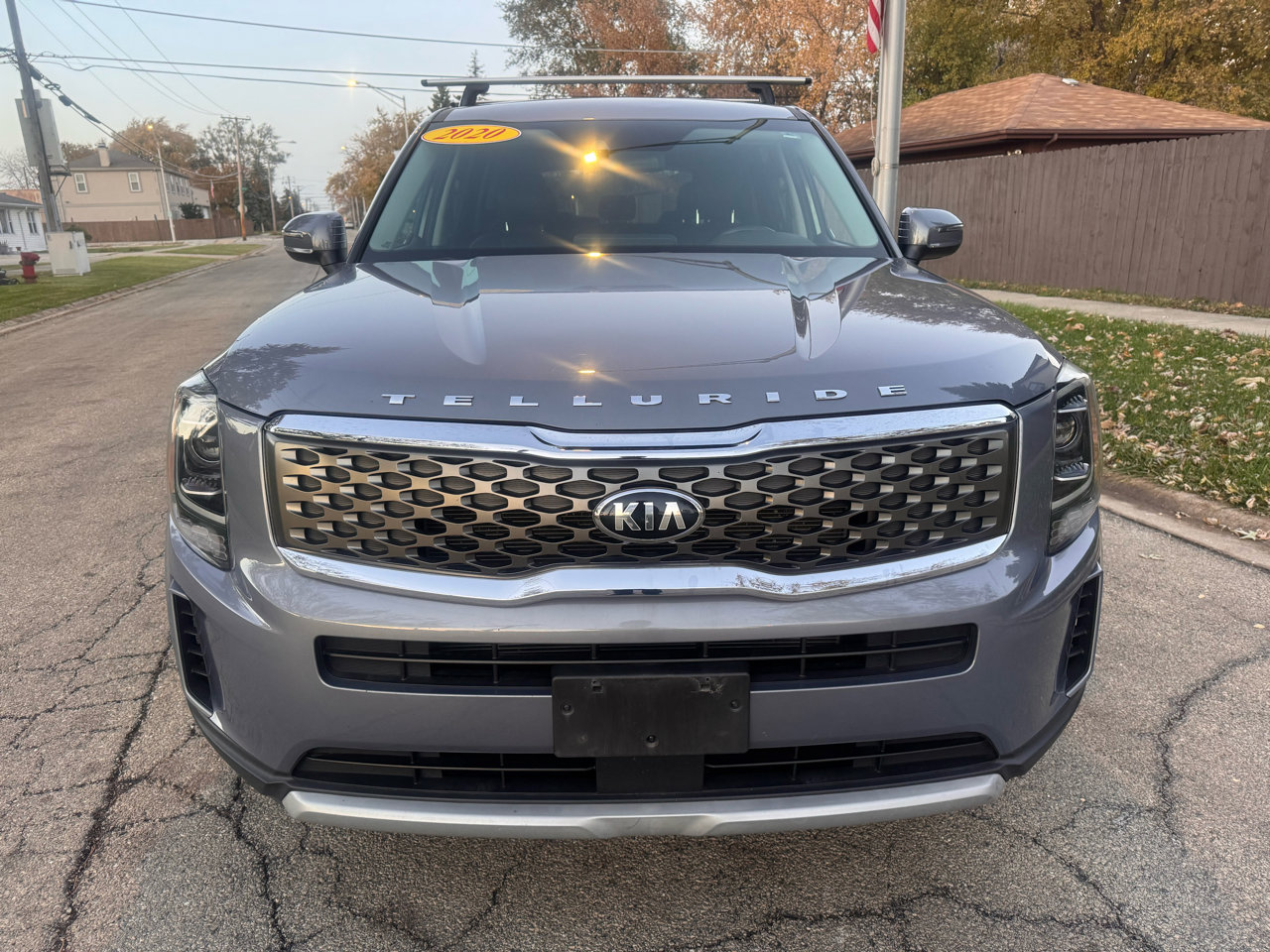 Used 2020 Kia Telluride LX image 2