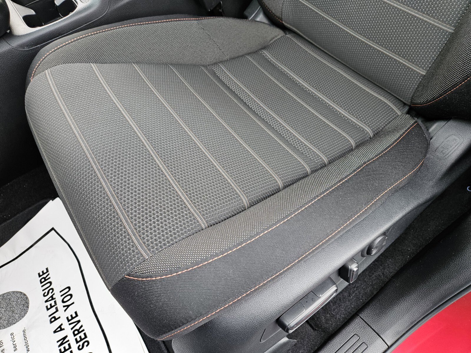 Used 2025 Honda CR-V Sport image 8