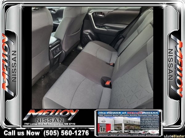 Used 2022 Toyota RAV4 XLE FWD image 20