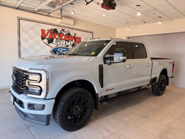 Used 2025 Ford F350 Lariat w/ Lariat Ultimate Package