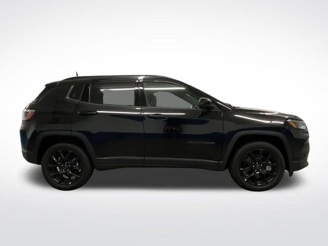 New 2026 Jeep Compass Latitude w/ Quick Order Package 29K image 2
