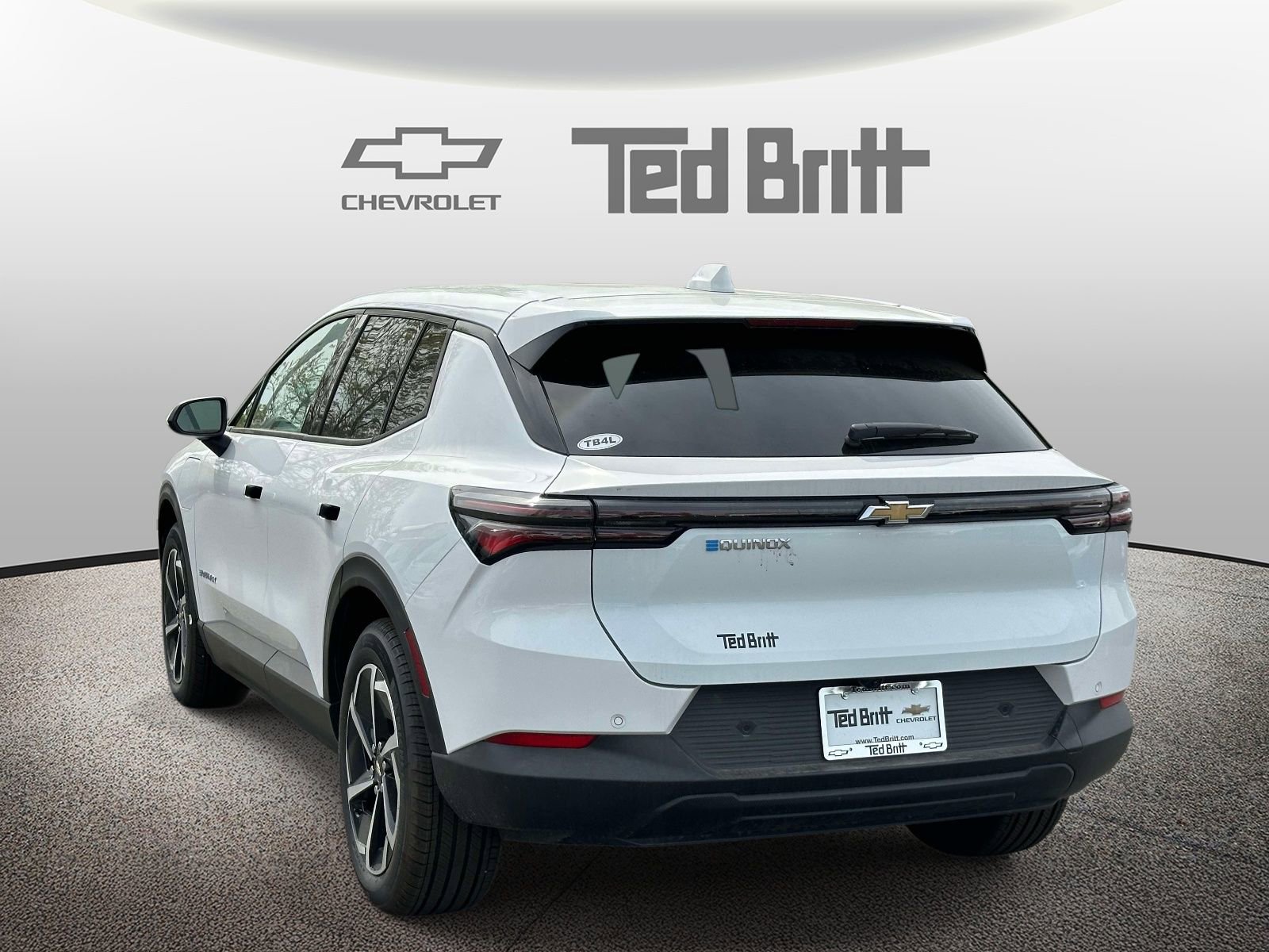 New 2026 Chevrolet Equinox EV LT image 6