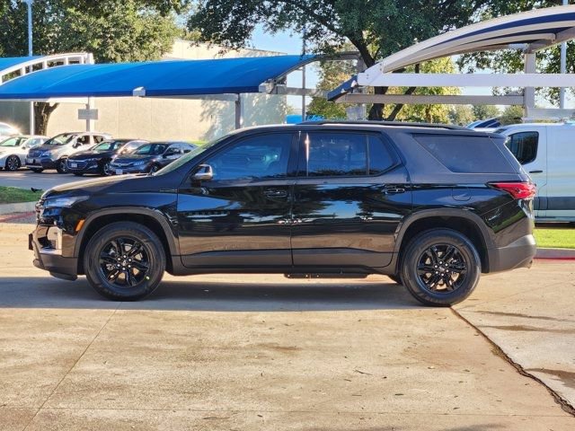Used 2023 Chevrolet Traverse LT image 13