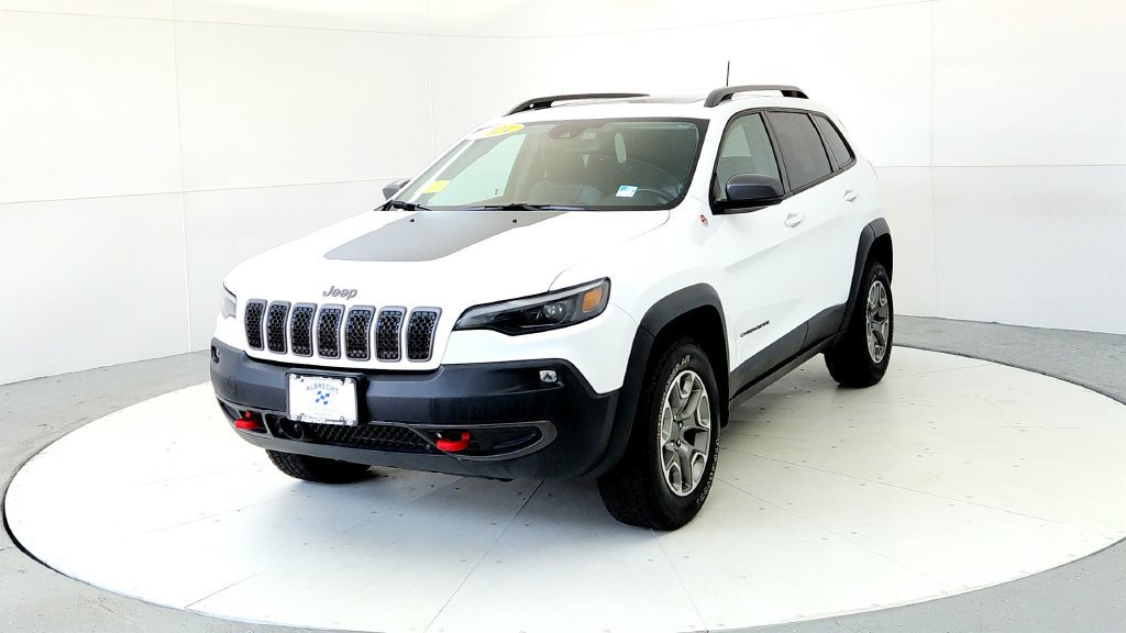 Used 2021 Jeep Cherokee Trailhawk w/ Sun, Sound & Nav Group AWD/4WD image 2