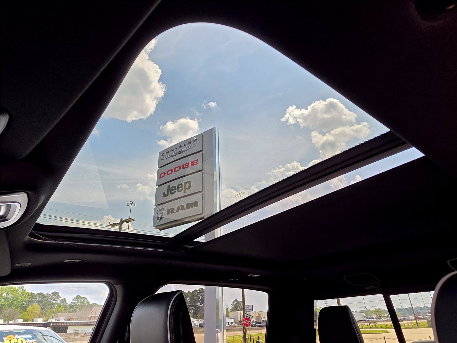 New 2026 RAM 1500 Laramie w/ Night Edition AWD/4WD image 21