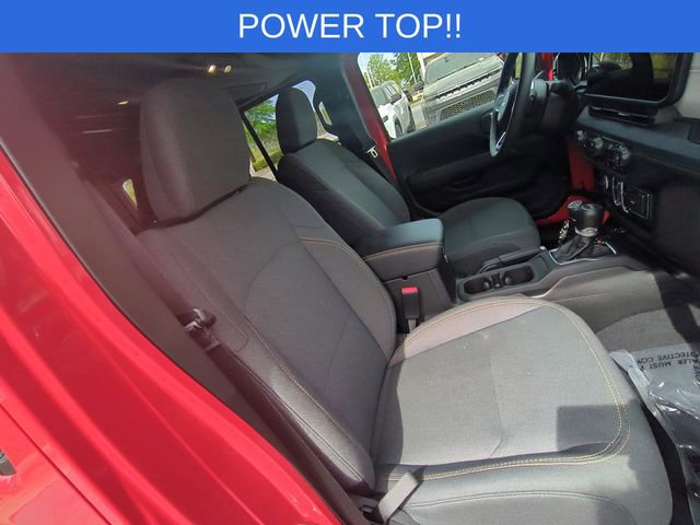 Used 2025 Jeep Wrangler Unlimited Sahara w/ Safety Group image 34