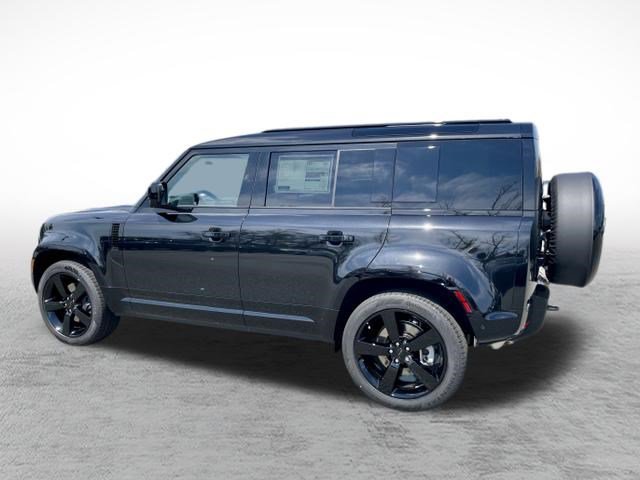 New 2026 Land Rover Defender 110 X-Dynamic SE image 5