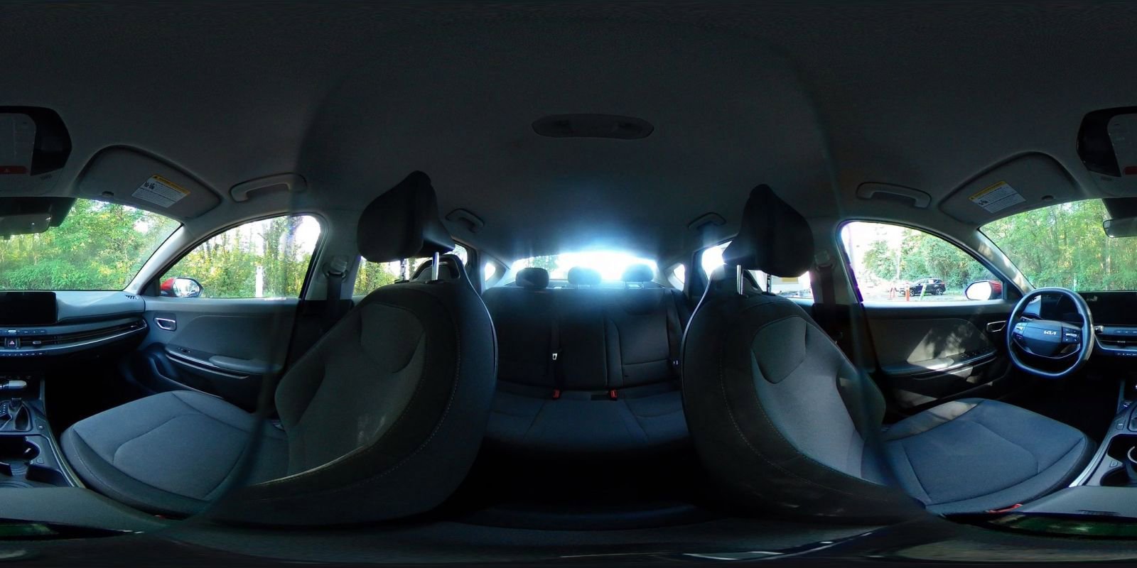 Used 2025 Kia K4 LXS FWD image 41